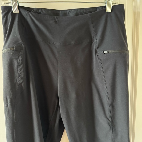 Mountain Hardware outdoor pants - Picture 3 of 12